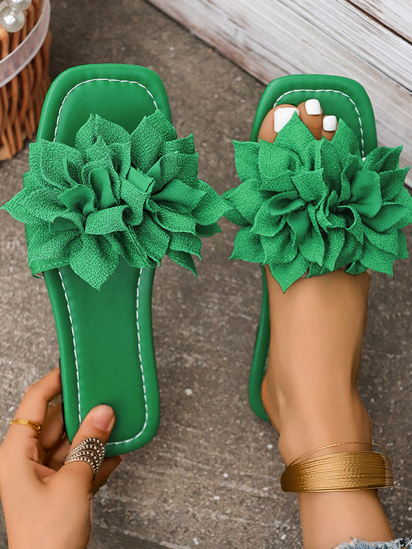 Ciabatte Basse con Fiore Applicato e Punta Aperta