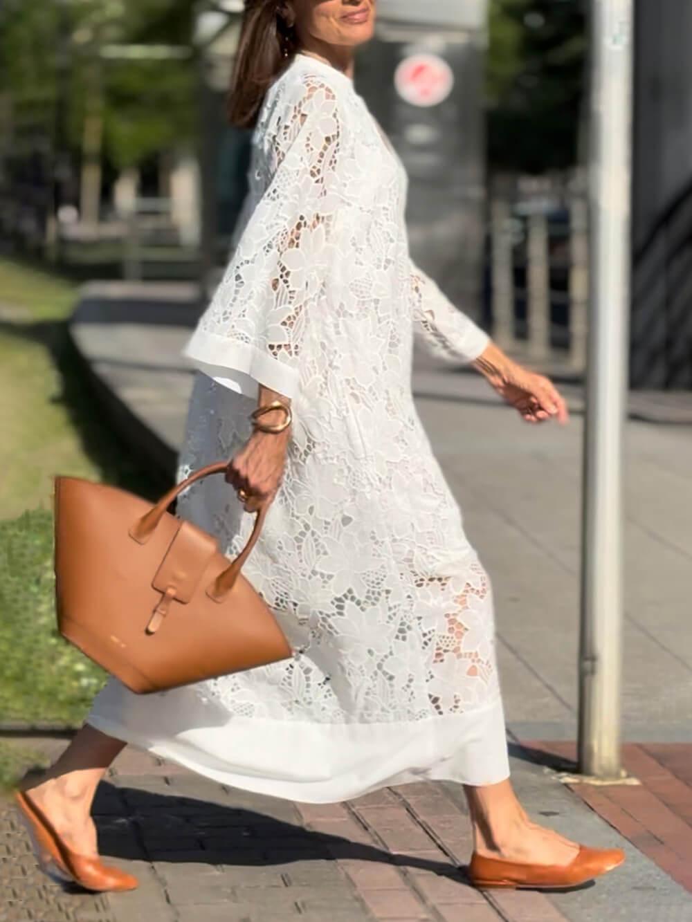 Abito Midi in Pizzo Floreale con Maniche a Campana – Eleganza senza Sforzo