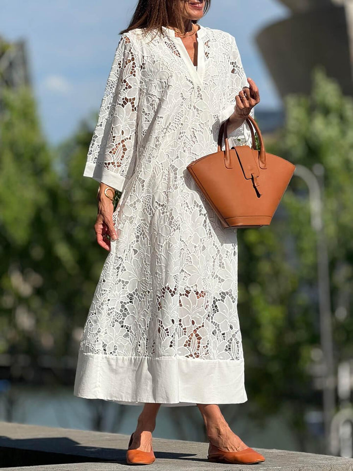 Abito Midi in Pizzo Floreale con Maniche a Campana – Eleganza senza Sforzo