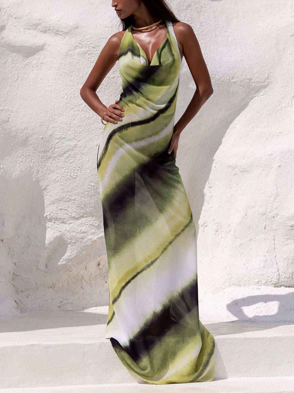 Abito Lungo da Vacanza con Stampa Tie-Dye e Scollo all’Americana