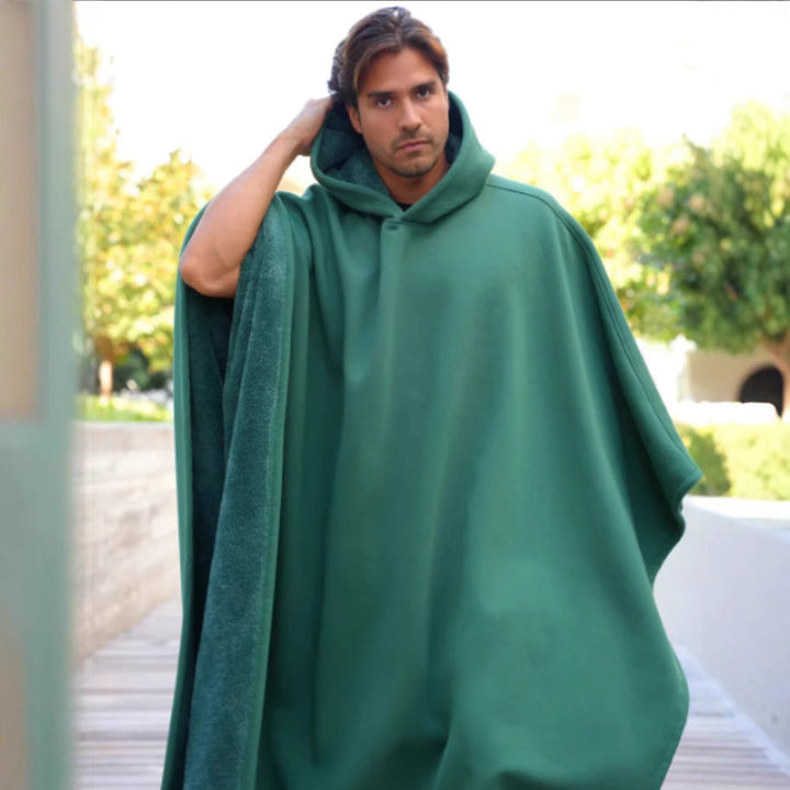 Aurora Hoodie Blanket – Il Tuo Rifugio di Comfort
