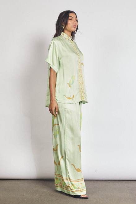 Niah – Completo Floreale con Camicia a Maniche Corte e Pantaloni Ampi con Tasche e Laccio in Vita