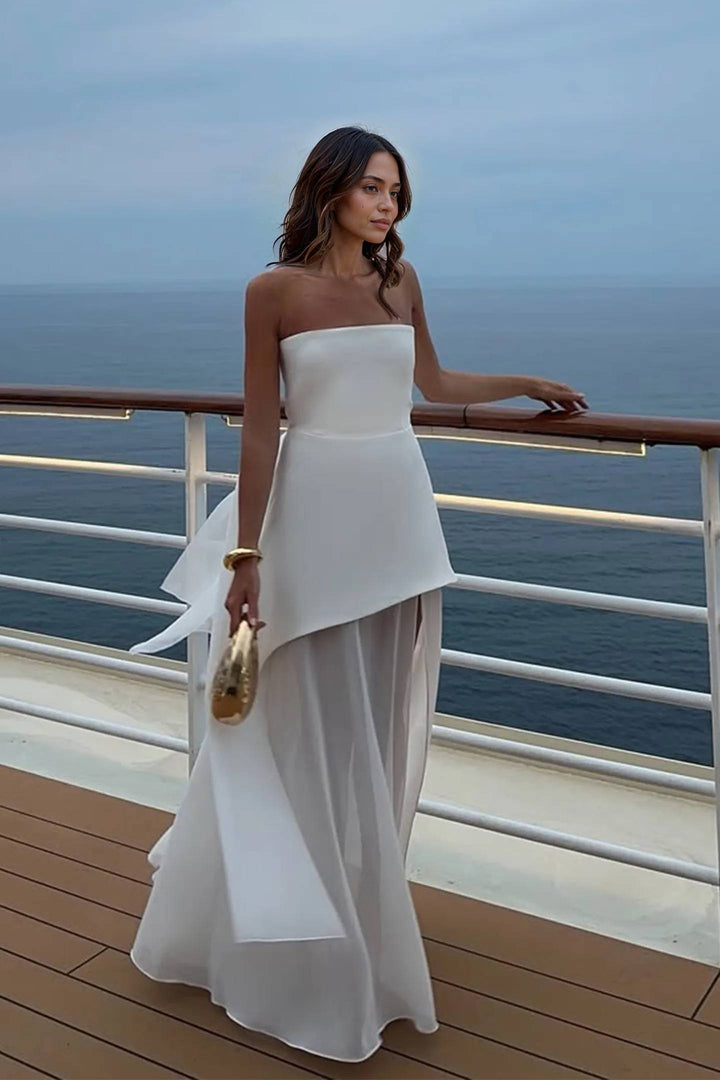 Abito Lungo con Corpetto a Fascia e Gonna in Tulle con Spacco