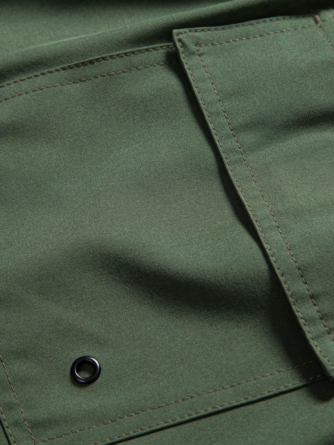 Completo Effetto Lino con Camicia Hawaii Palm e Pantaloncini Estivi