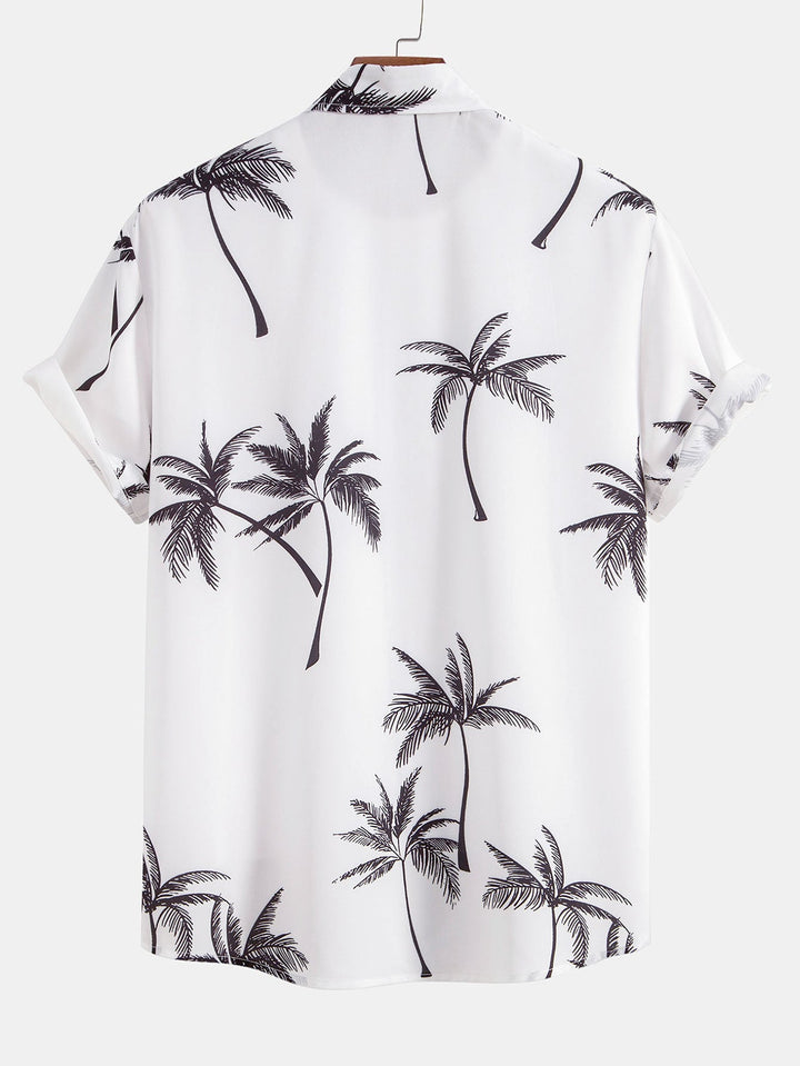 Completo Estivo con Camicia a Palma e Shorts a Righe
