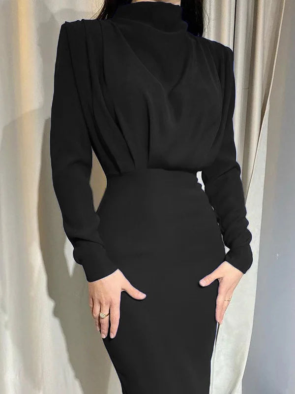 Abito Midi a Vita Alta con Maniche Lunghe e Collo Alto Drappeggiato