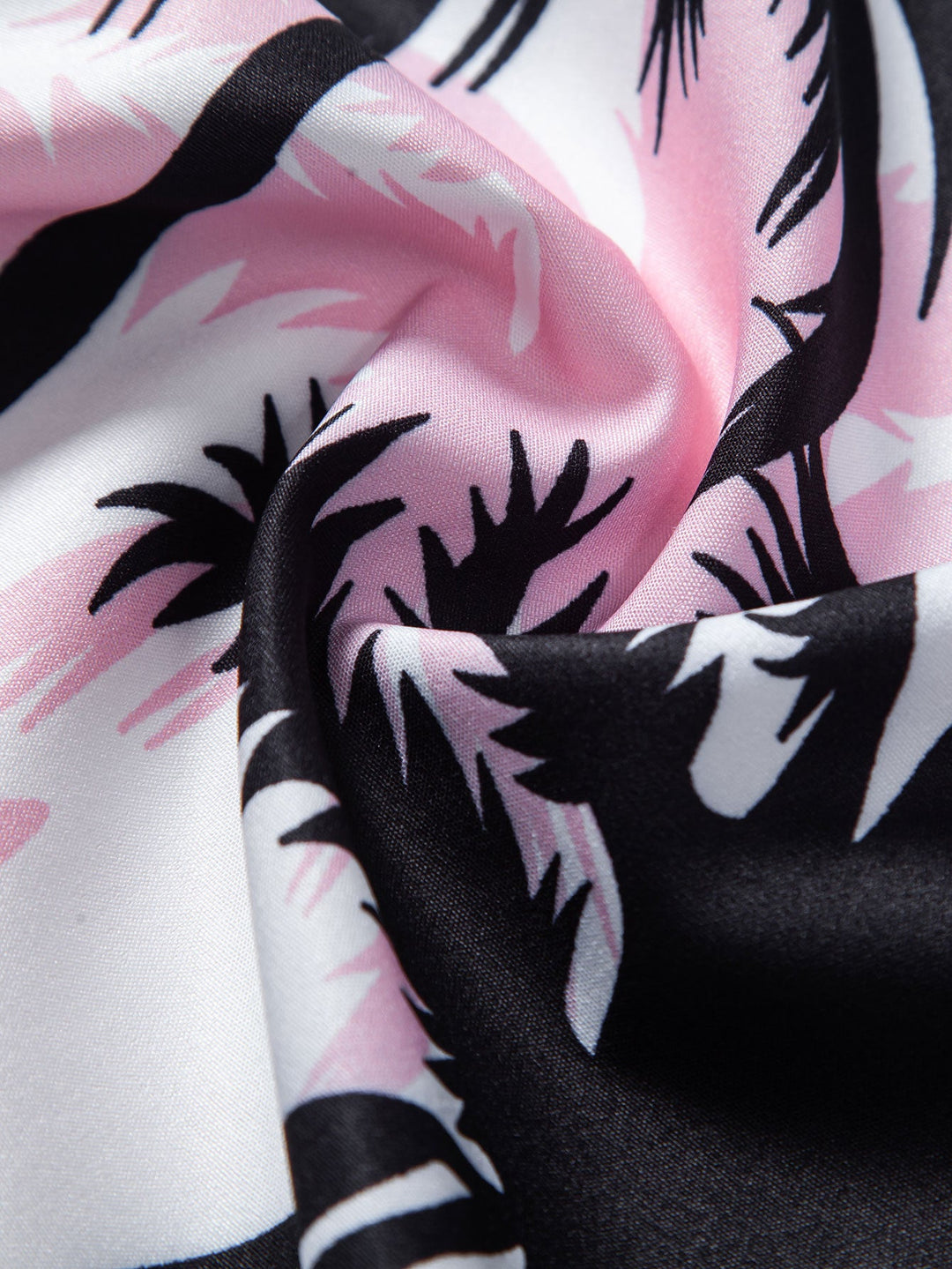 Completo Tropicale Rosa con Camicia a Palma e Pantaloncini Abbinati