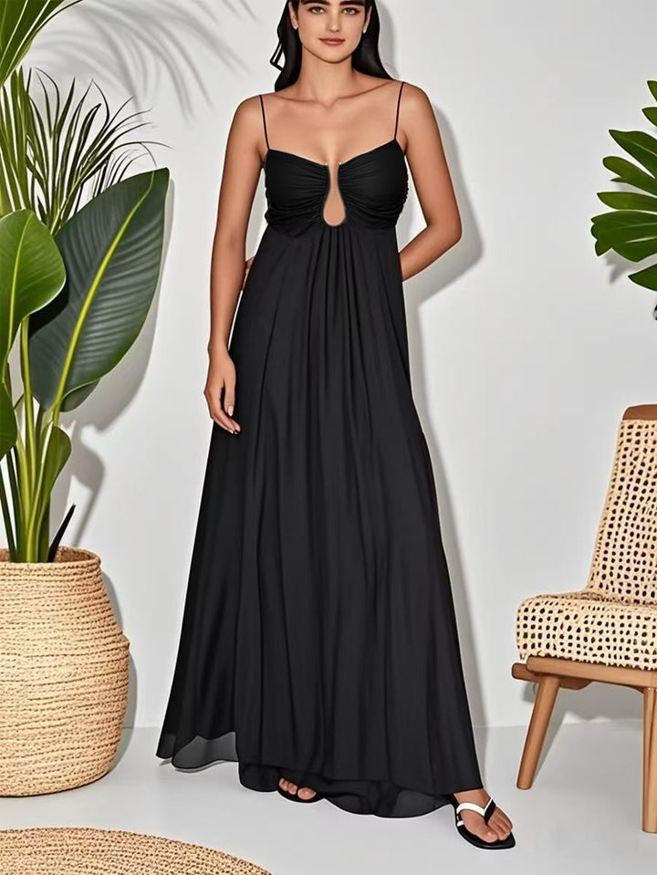 Abito Lungo con Spalline Sottili – Elegante e Versatile