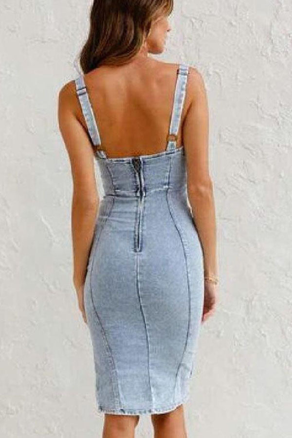 This Season’s Staple – Abito Midi in Denim con Zip e Spacco Anteriore