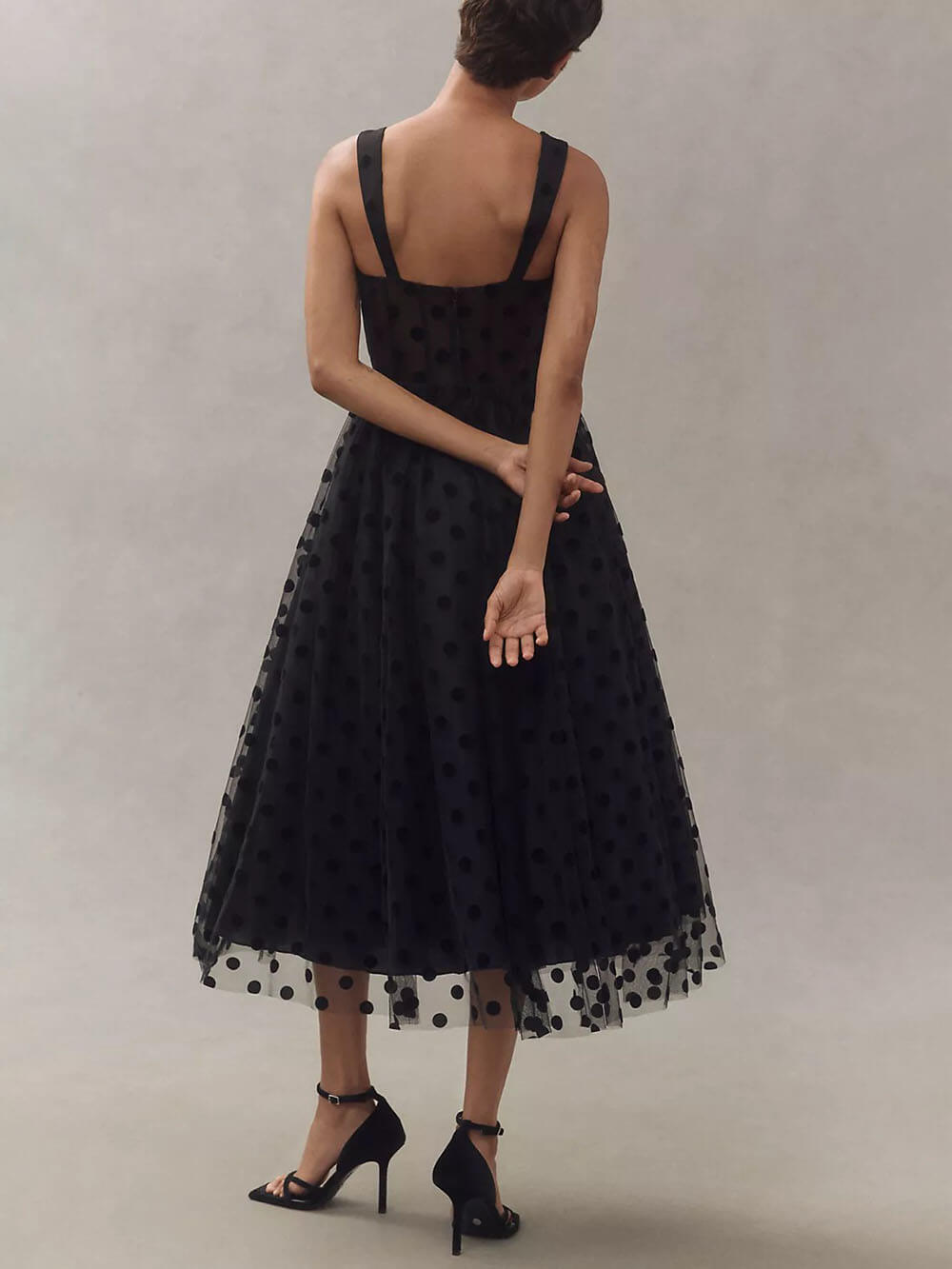 Abito Midi A-Linea con Bustier a Pois in Tulle – Eleganza e Fascino