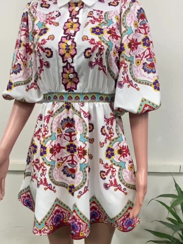 Completo Camicia e Shorts con Stampa Floreale Etnica