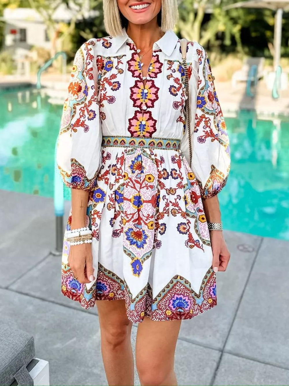 Completo Camicia e Shorts con Stampa Floreale Etnica