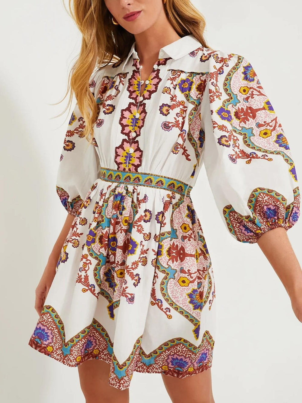 Completo Camicia e Shorts con Stampa Floreale Etnica
