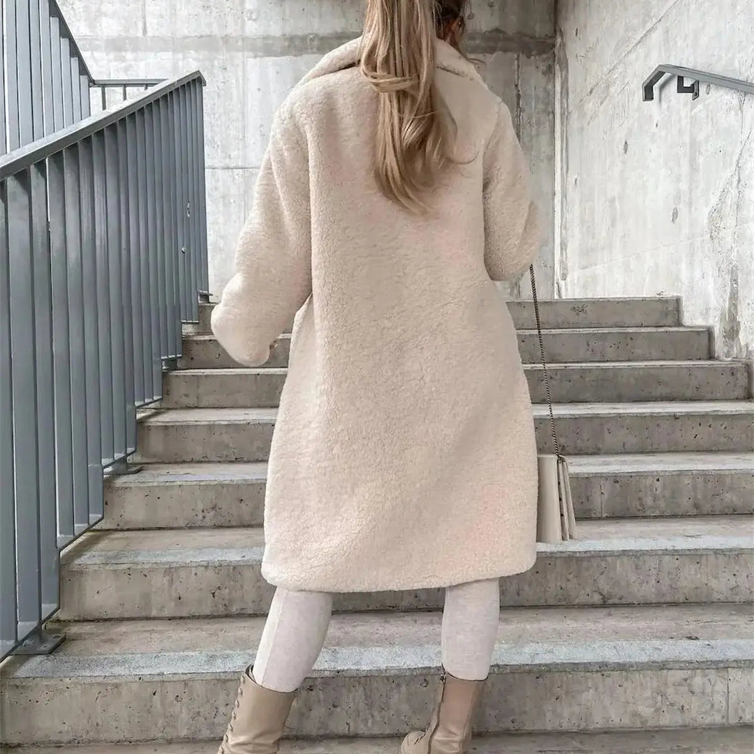 Gwenna | Cappotto Teddy con Bottoni