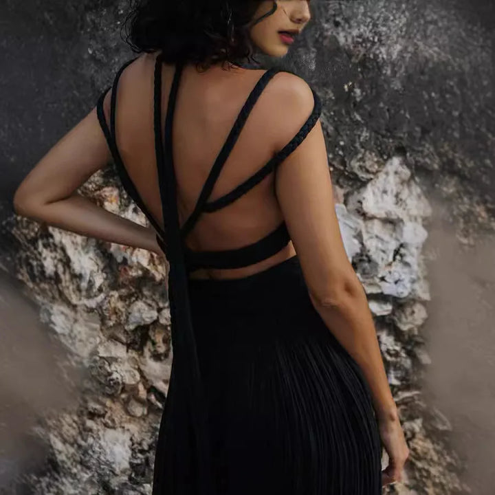 Set Top Corto Drappeggiato e Gonna Lunga con Spacco e Intrecci Decorativi