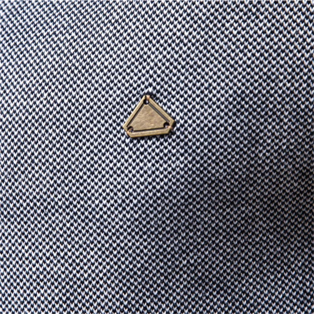 Riccardo | Maglione Uomo con Zip dallo Stile Raffinato