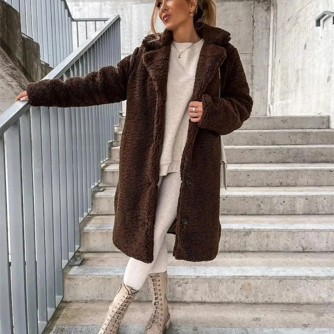 Gwenna | Cappotto Teddy con Bottoni