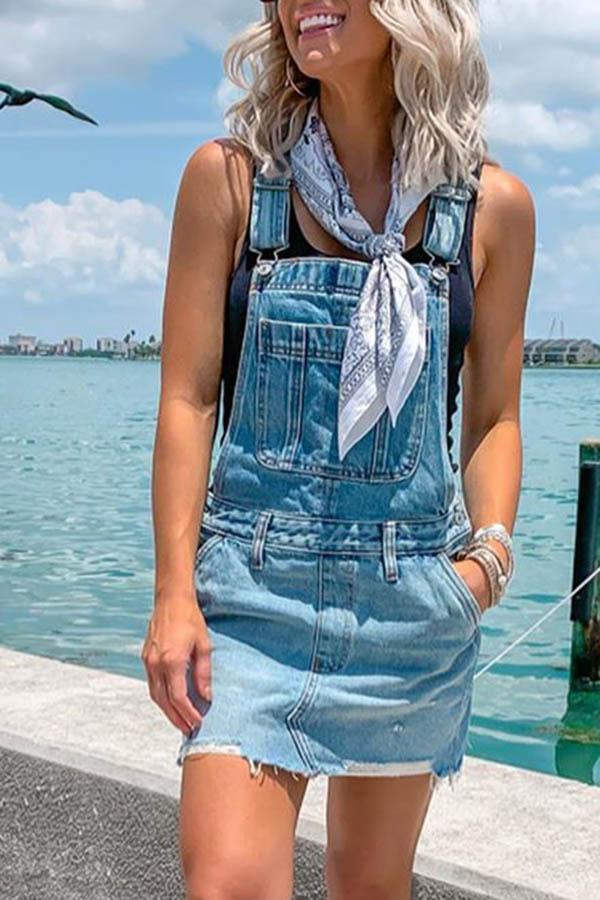 Blue Denim – Minidress Casual in Salopette di Jeans