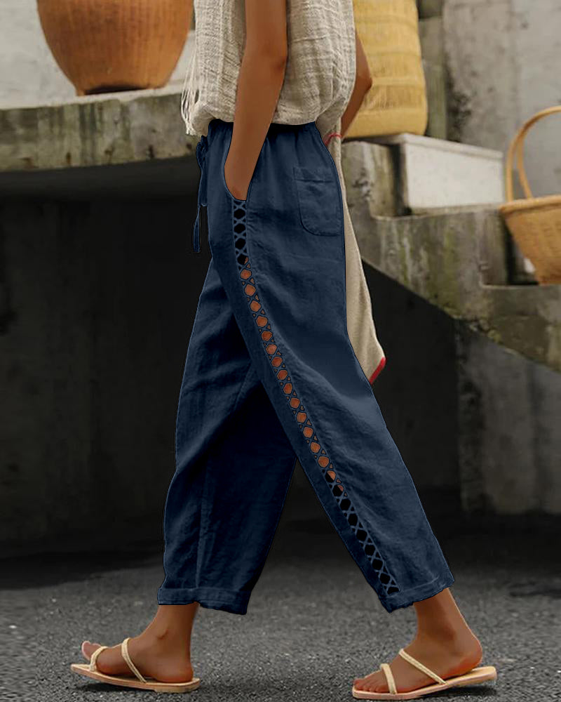 Pantaloni Lunghi con Tasche e Dettaglio in Pizzo Intagliato Laterale