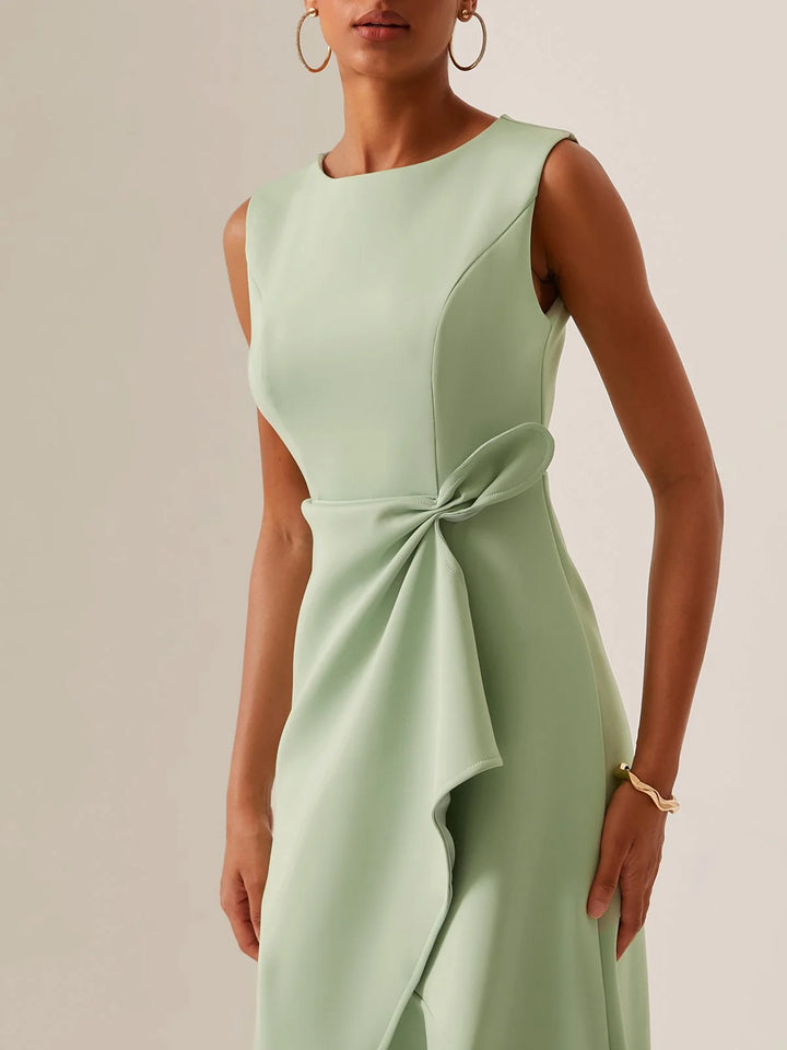 Abito Midi Elegante Senza Maniche con Nodo in Vita