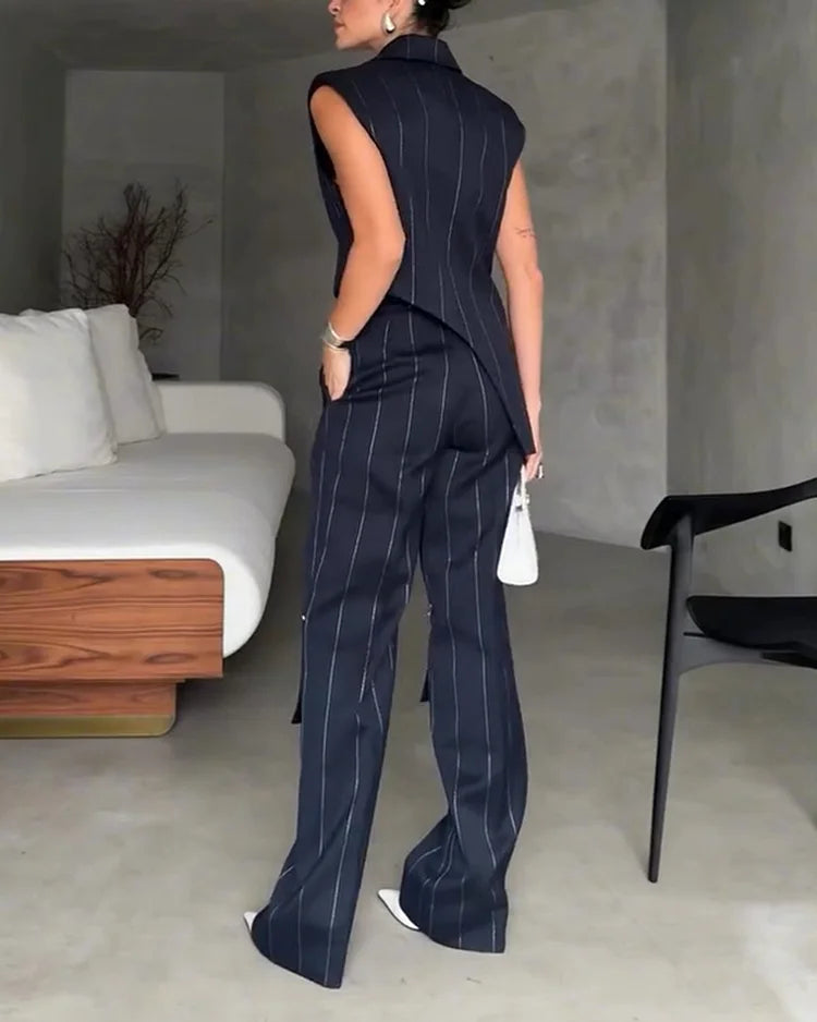 Completo Donna con Gilet Senza Maniche e Pantaloni a Righe