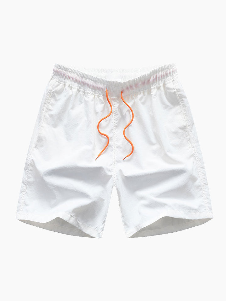 Completo Estivo con Camicia a Palma e Pantaloncini Sportivi