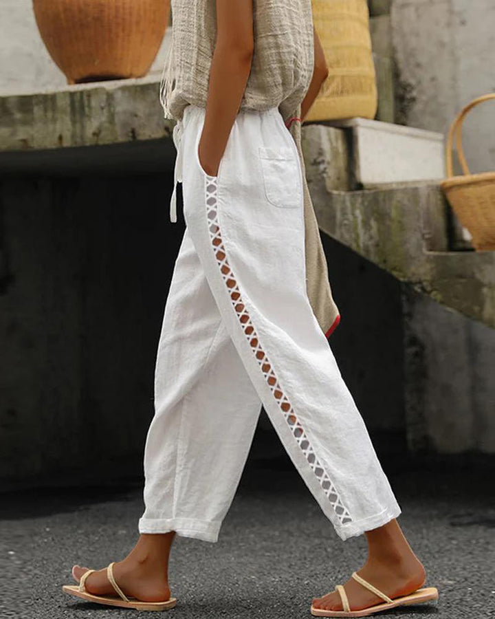 Pantaloni Lunghi con Tasche e Dettaglio in Pizzo Intagliato Laterale