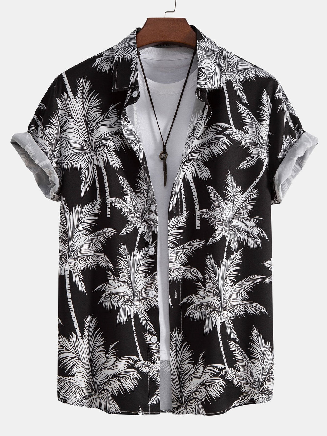 Completo Estivo con Camicia a Palma e Pantaloncini Sportivi