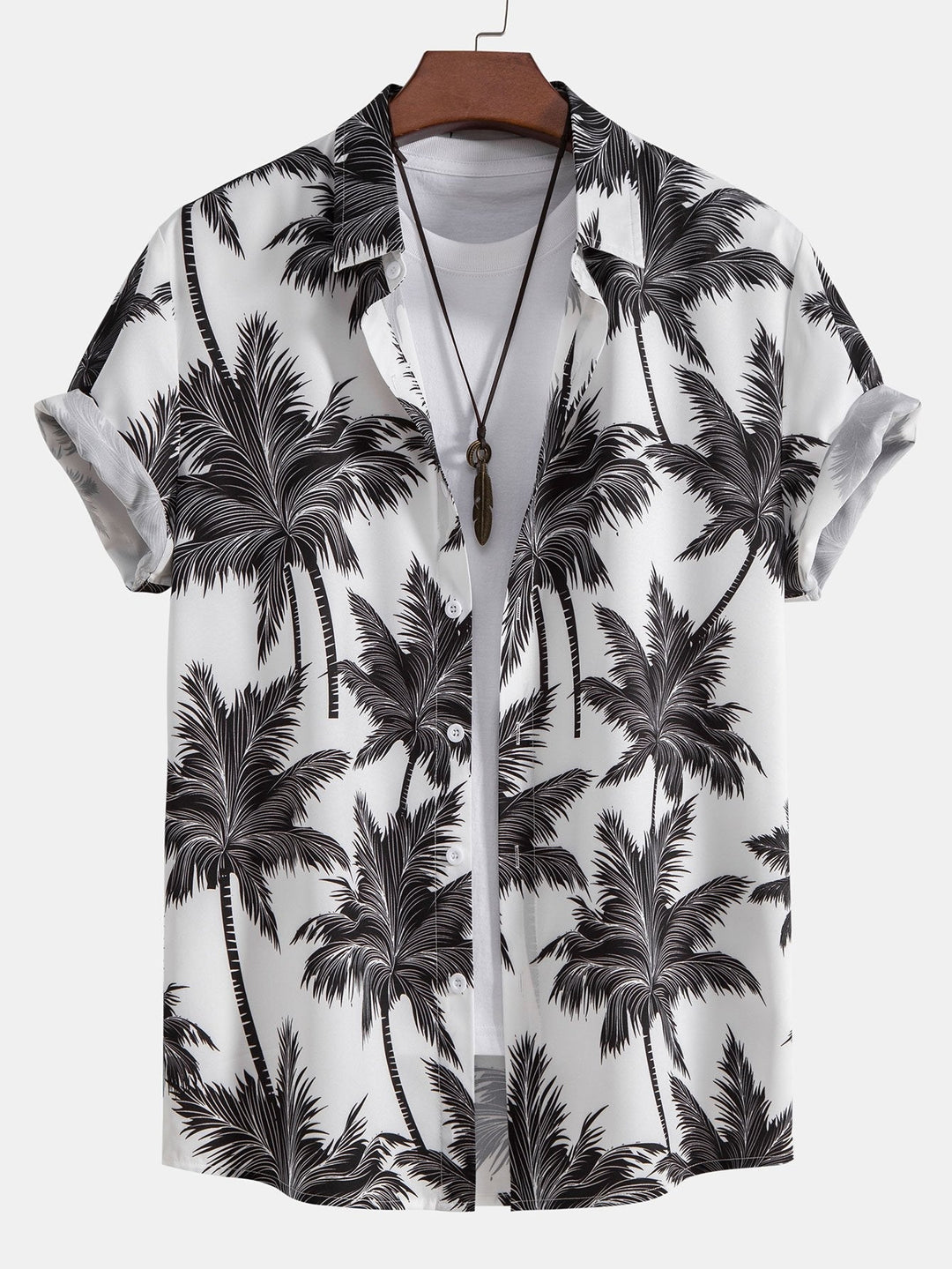 Completo Estivo con Camicia a Palma e Pantaloncini Sportivi