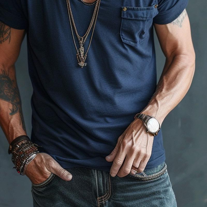 T-Shirt da Uomo con Scollo a V, Taschino Cargo e Maniche Corte