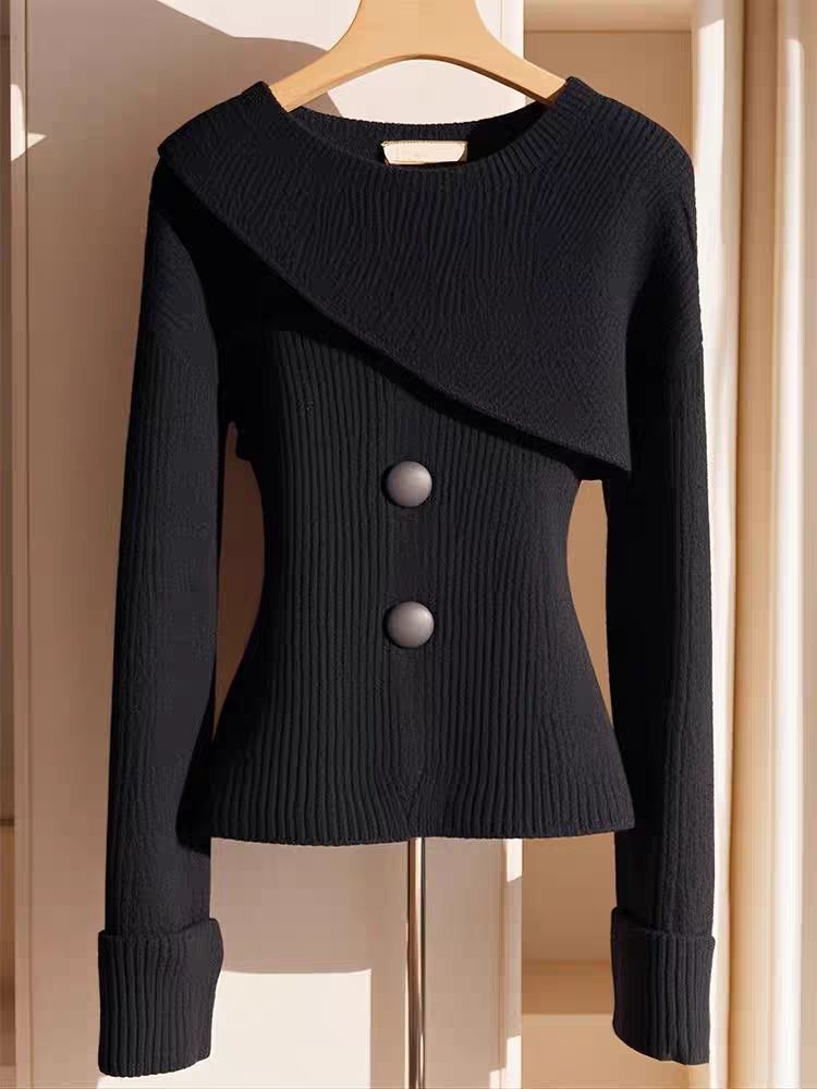 Nerisa | Maglia asimmetrica elegante